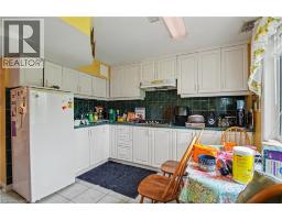 2100 KEVIN Crescent - 29