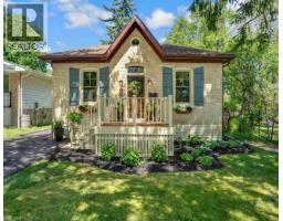 10 SELKIRK Street - 1