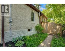 10 SELKIRK Street - 38