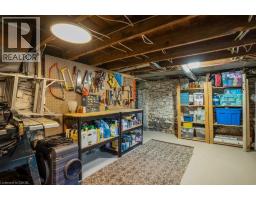 10 SELKIRK Street - 44