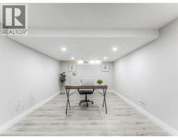 271 BEDFORD Road - 31