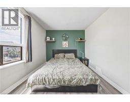47 FRASER Avenue - 16