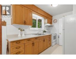 118 WILFRED Avenue - 10