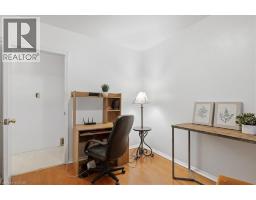 118 WILFRED Avenue - 19