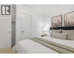 118 WILFRED Avenue - 21