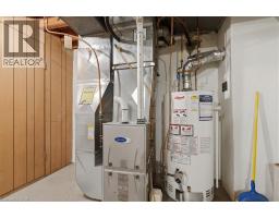118 WILFRED Avenue - 26