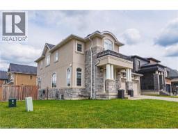 55 ROBARTS Drive - 1