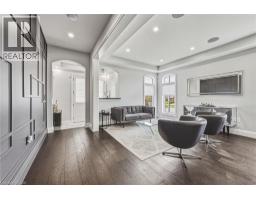 55 ROBARTS Drive - 4
