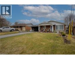102 BYELAND Drive - 2