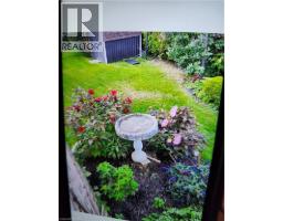 102 BYELAND Drive - 36