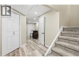 14 KENYON Crescent - 28