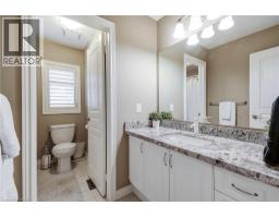 23 MCKNIGHT Avenue - 25