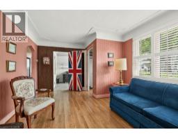 16 SUSSEX Street - 8