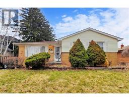 541 WINGROVE Crescent - 2