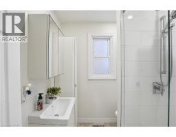 29 SHADYSIDE Avenue - 13