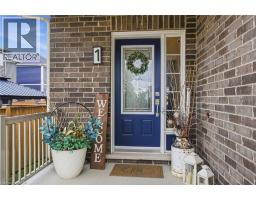1 BAWCUTT Crescent - 5