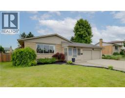 127 STRATHCONA Crescent - 5