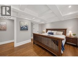 760 KINGSWAY Drive - 24