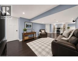 760 KINGSWAY Drive - 36