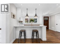 760 KINGSWAY Drive - 7
