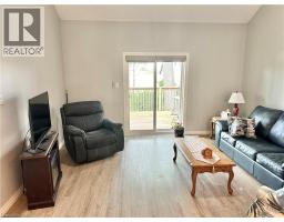 7 SERVICEBERRY Lane - 12
