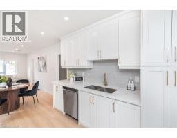 297 BRITANNIA Avenue - 18