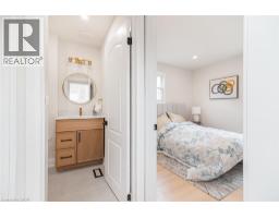 297 BRITANNIA Avenue - 24