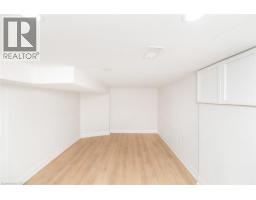 297 BRITANNIA Avenue - 38