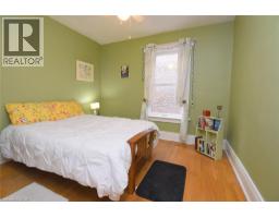 28 ST CLAIR Avenue - 30