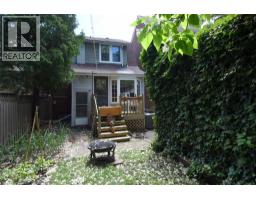 28 ST CLAIR Avenue - 43