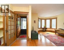 28 ST CLAIR Avenue - 6