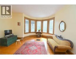 28 ST CLAIR Avenue - 8