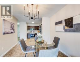 208 FEATHERSTONE Crescent - 12
