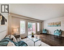 208 FEATHERSTONE Crescent - 14