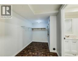 208 FEATHERSTONE Crescent - 33