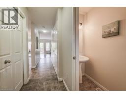 208 FEATHERSTONE Crescent - 5