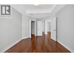 205 LAKESHORE Road W UnitNo. 409 - 22