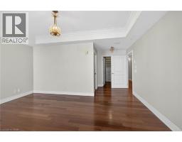 205 LAKESHORE Road W UnitNo. 409 - 26