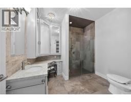 205 LAKESHORE Road W UnitNo. 409 - 28
