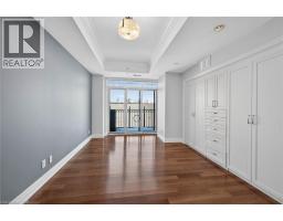 205 LAKESHORE Road W UnitNo. 409 - 32
