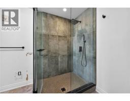 205 LAKESHORE Road W UnitNo. 409 - 36