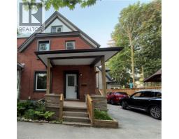 18 MIEHM Place - 1