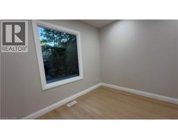 18 MIEHM Place - 11