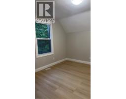 18 MIEHM Place - 22
