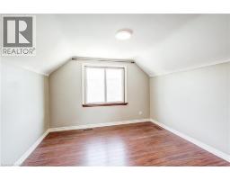 28 DELENA Avenue S - 18
