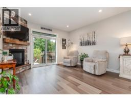 82 ROWE Avenue - 16