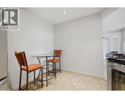 5250 LAKESHORE Road UnitNo. 401 - 15