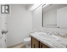 5250 LAKESHORE Road UnitNo. 401 - 17