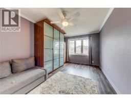 1209 OLD OAK Drive - 33