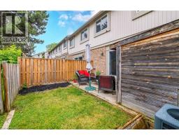647 WOODWARD Avenue - 32